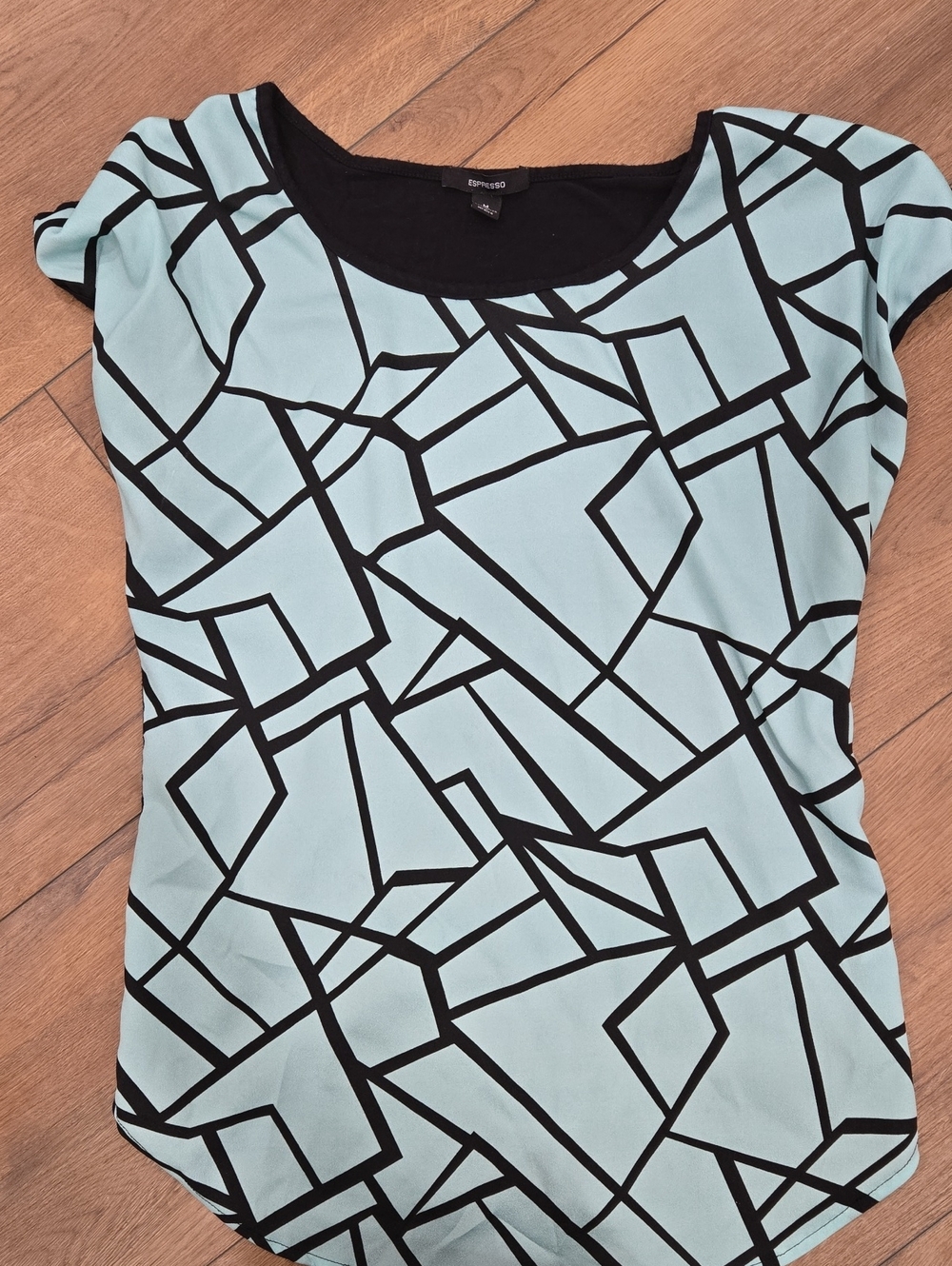 Espresso Mint Blue and Black Geometric Short Sleeve Tee